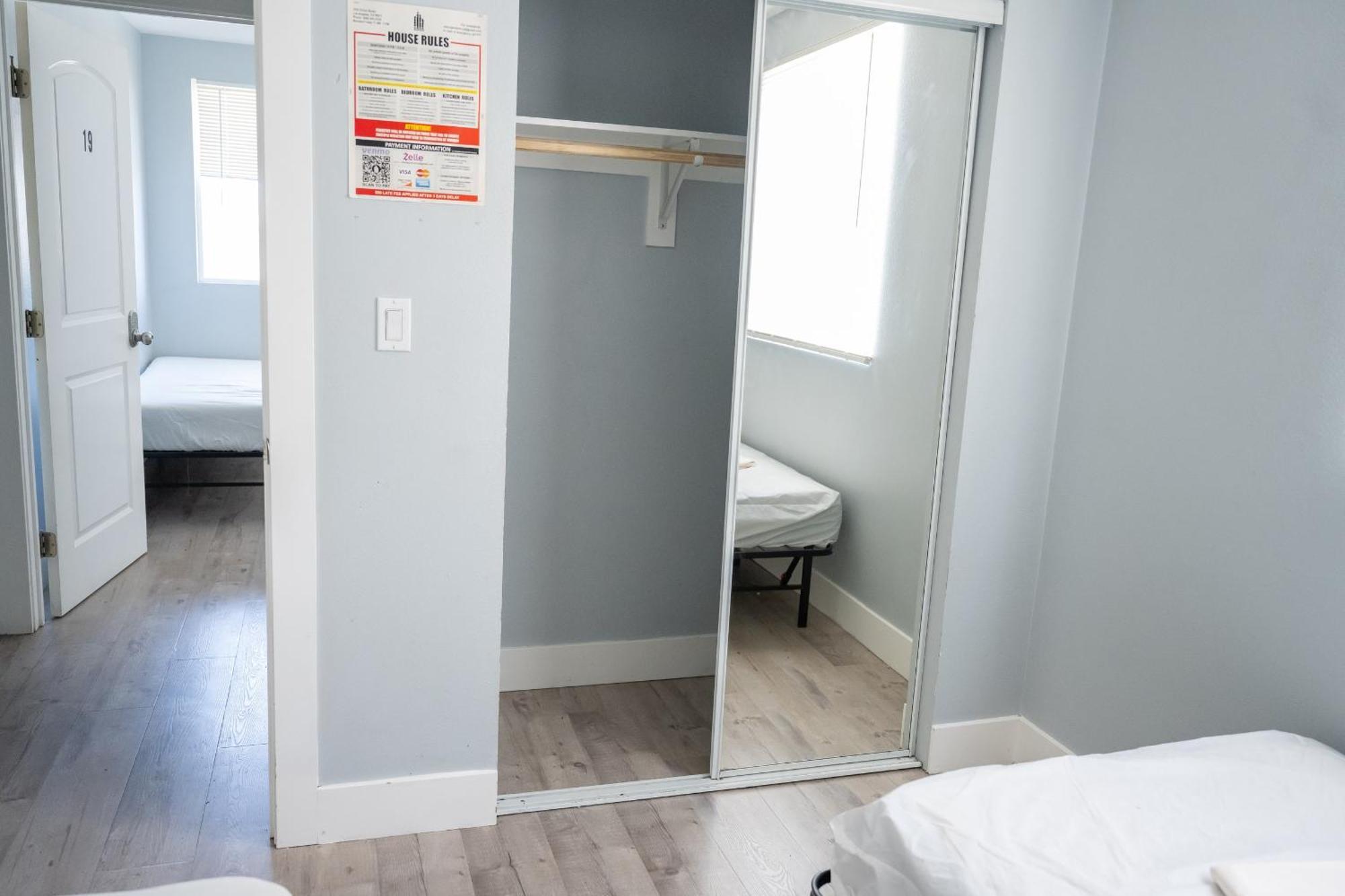 Ostello California Castle - Fashion District - Dtla - Flexible *