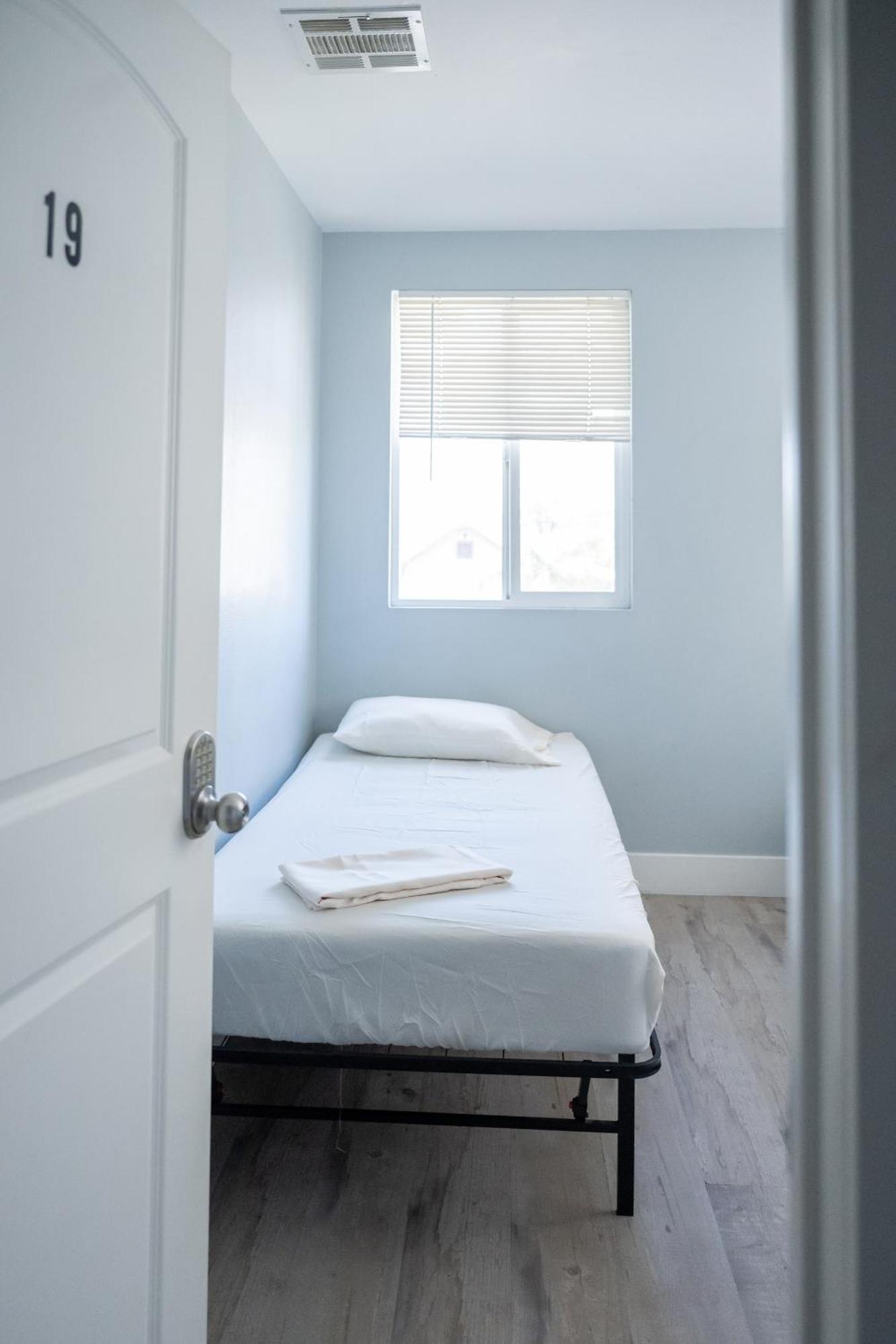 California Castle - Fashion District - Dtla - Flexible Ostello *